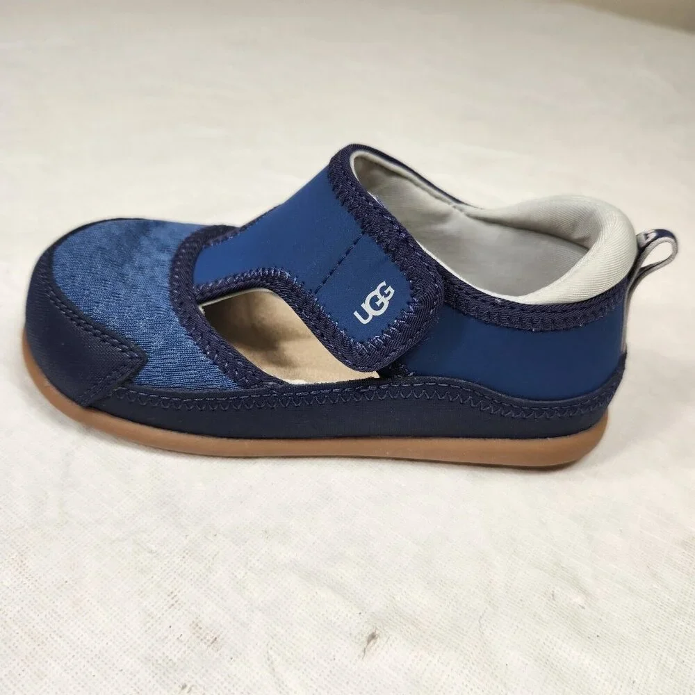 UGG Kids Toddler Girls Size 10 Low Top Closed Toe Shoes Hook Loop Closure 348 - Picture 8 of 12